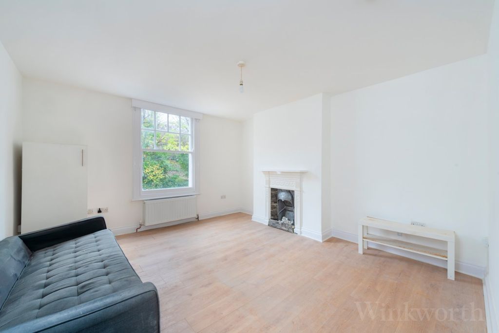 Property photo 1 of 6 Picture No. 05