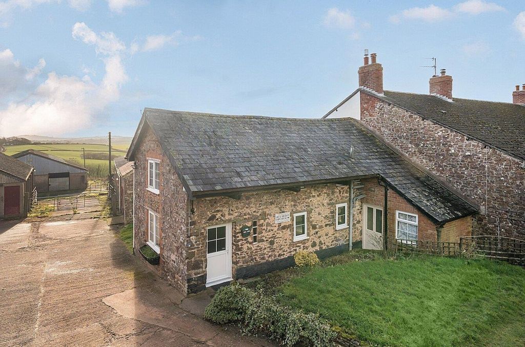 Property photo 1 of 9 Cider Cottage