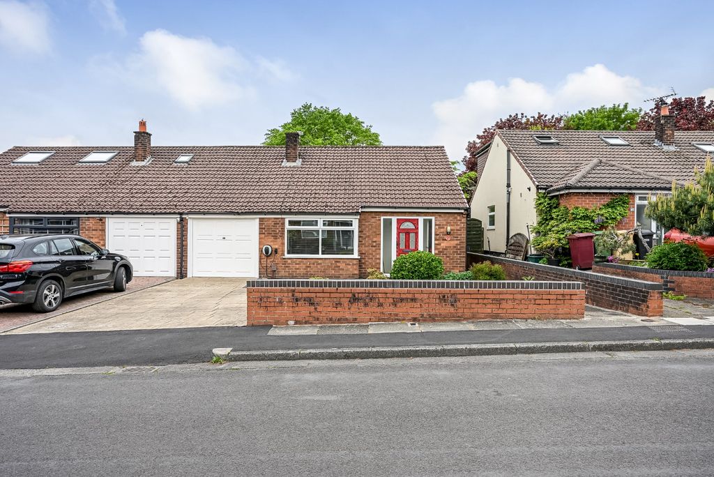 Property photo 2 of 35 5118965