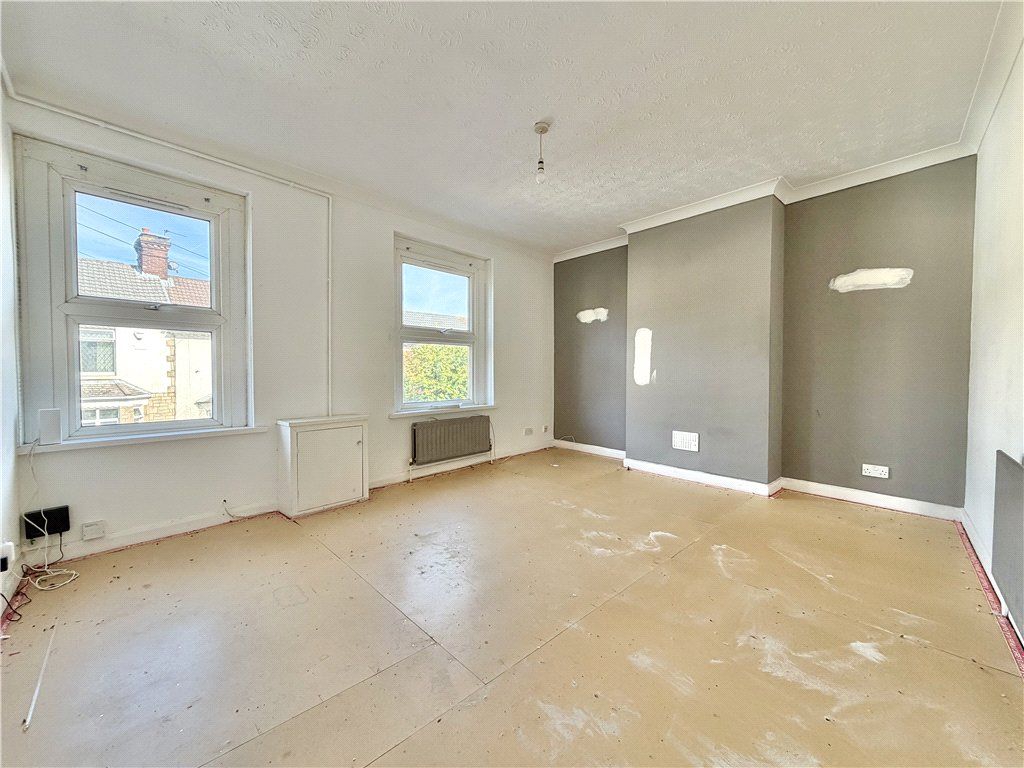 Property photo 2 of 9 Picture No. 04