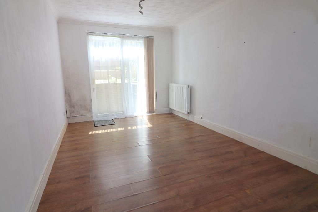 Property photo 3 of 11 Photo 3