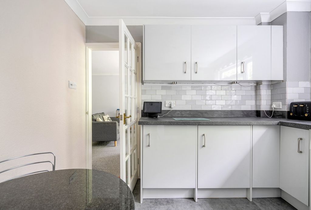 Property photo 2 of 17 1330347-9-6888B50...