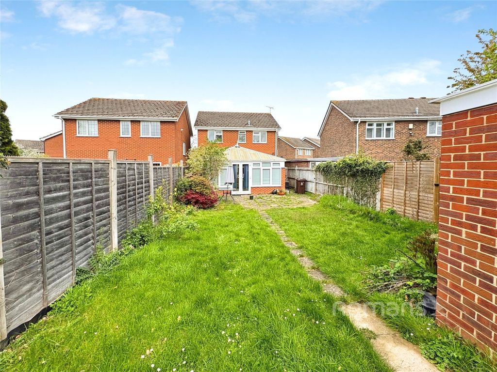 Property photo 2 of 18 Picture No. 28