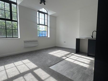 Property photo 3 of 6 Living Room