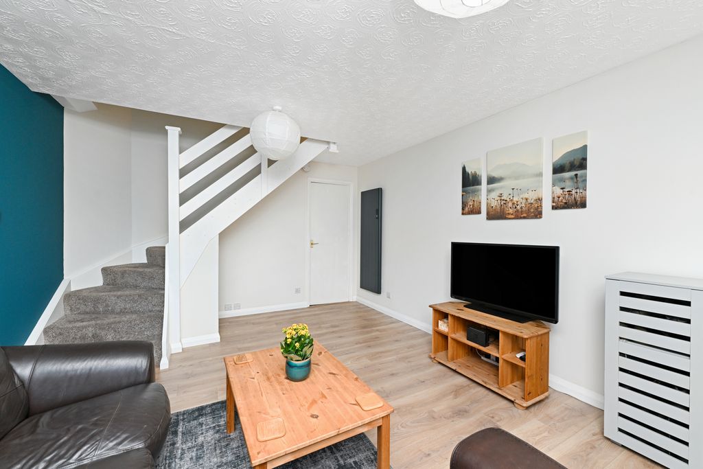 Property photo 3 of 11 Property Image 3