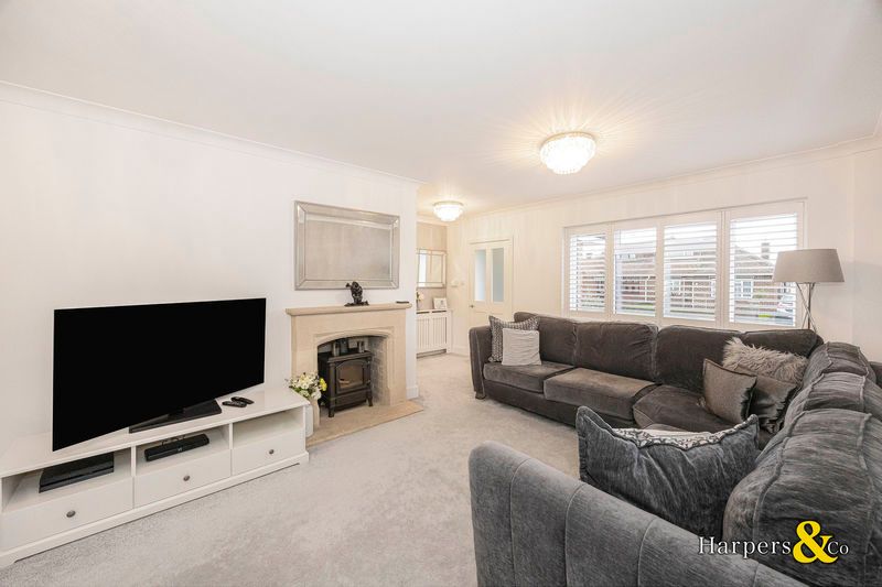 Property photo 2 of 20 Photo 21