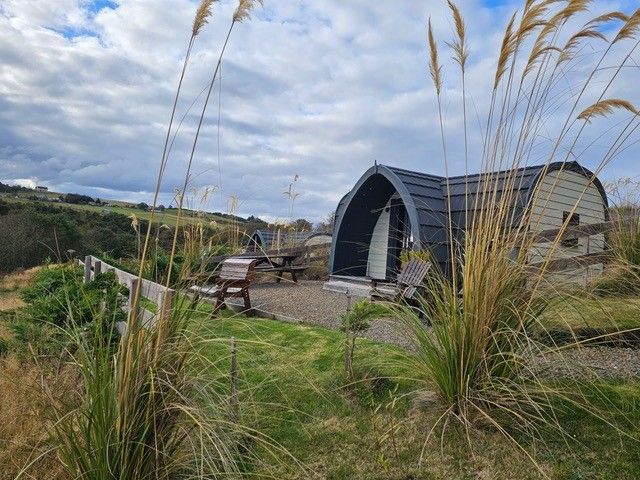 Property photo 2 of 37 Cabin 2 Close