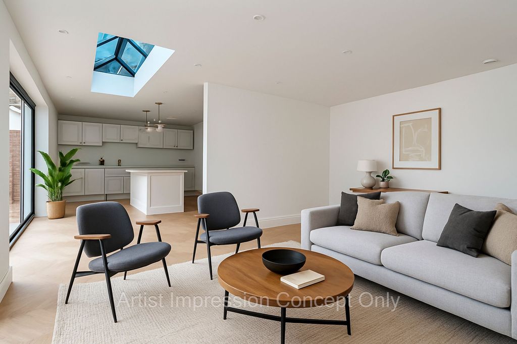 Property photo 3 of 60