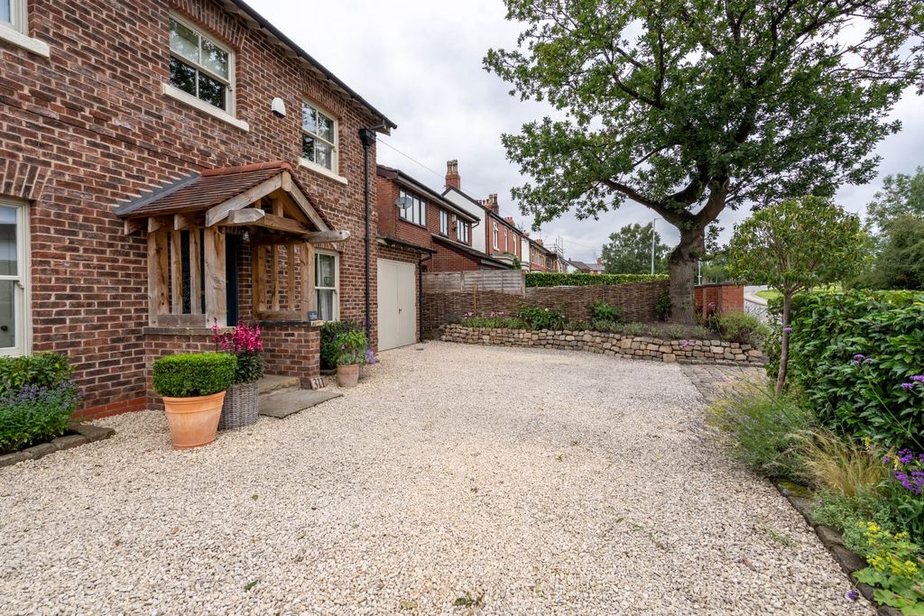 Property photo 2 of 23 Picture No. 04