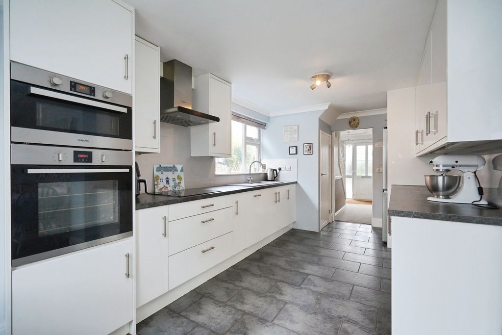 Property photo 3 of 20 Pbox-Img.Jpg