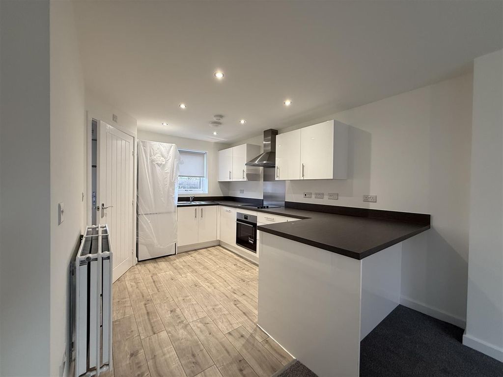 Property photo 3 of 10 Image00017.Jpeg