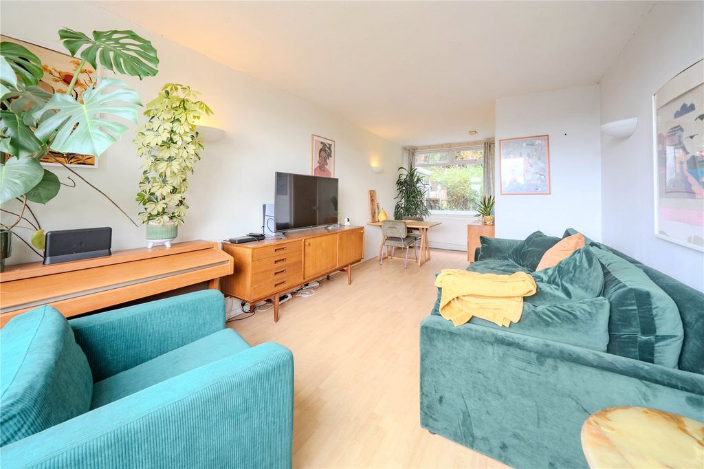 Property photo 3 of 13 Picture No. 26