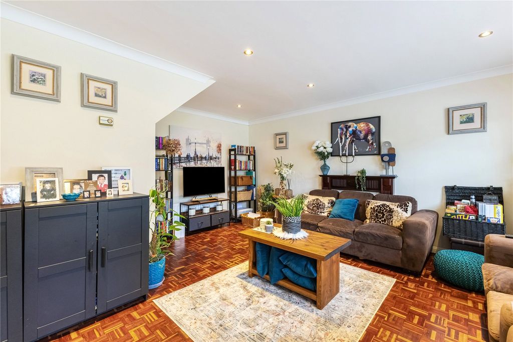 Property photo 2 of 10 Reception Room