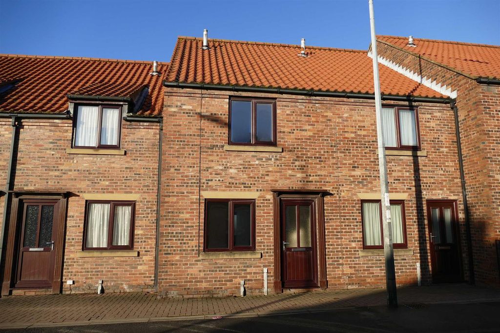 Property photo 1 of 1