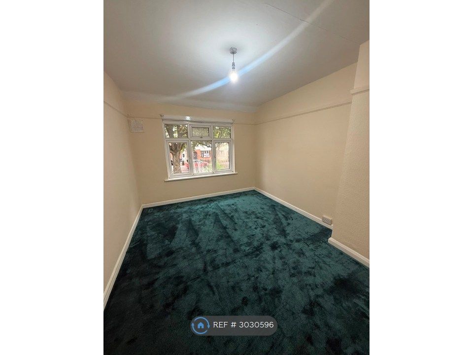 Property photo 3 of 10 Bed Room 2