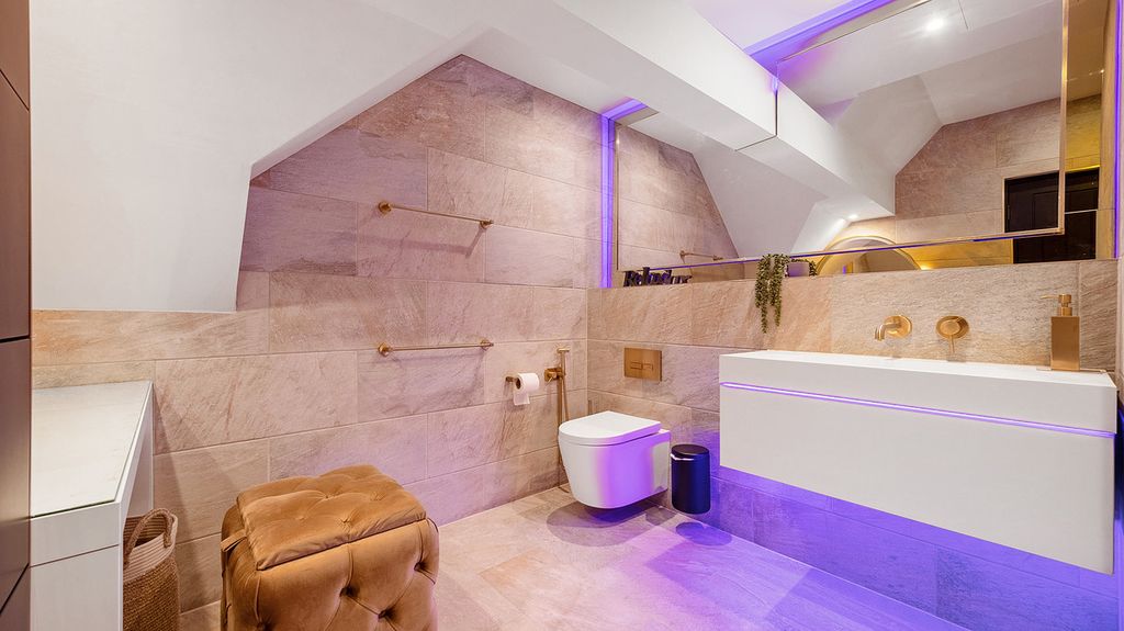 Additional image 37 of 6 bed detached house for saleWithybrook Road Bulkington Bedworth, Warwickshire CV12