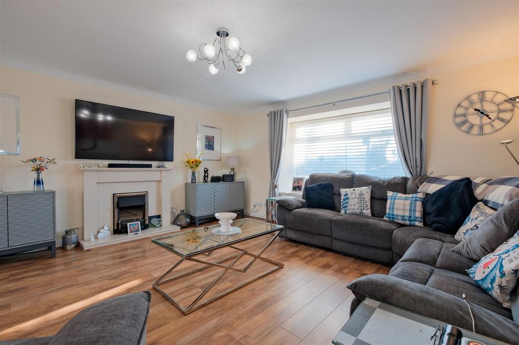 Property photo 2 of 26 Open Plan Lounge &amp; Dining Room