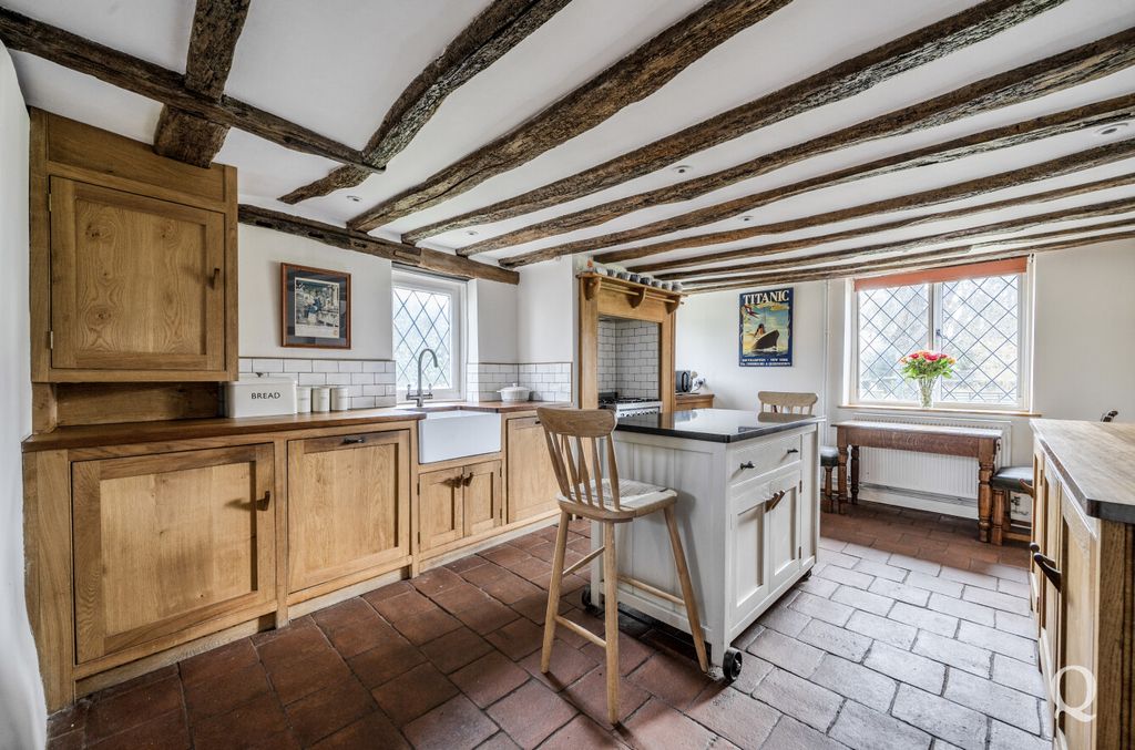 Property photo 2 of 57 1E4d1B6d-9B32-447...