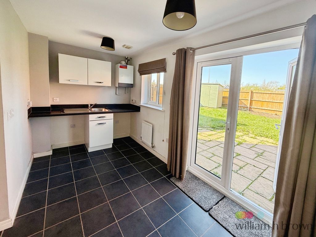 Property photo 3 of 14 Utility Room