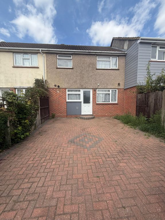 Property photo 1 of 8