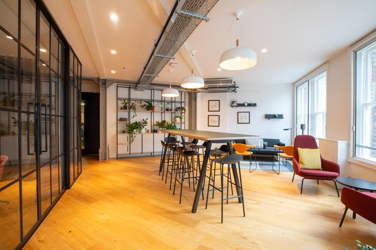 Property photo 3 of 6