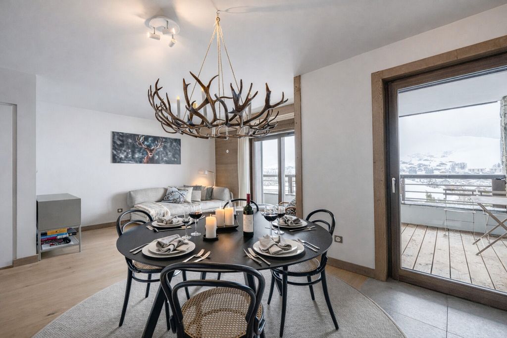 Property photo 1 of 12 Megeve Apartment For