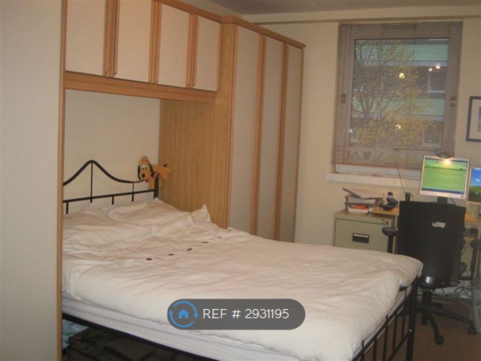 Property photo 3 of 3 Bedroom