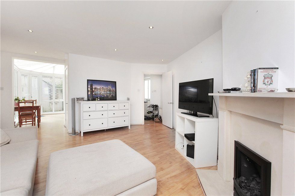 Property photo 3 of 14