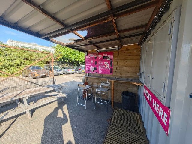 Property photo 2 of 3