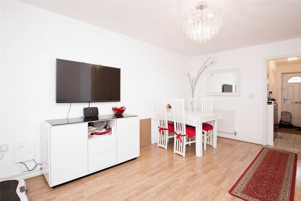 Property photo 2 of 15 Picture No. 03