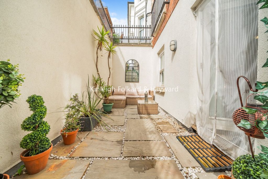 Property photo 3 of 21 Picture No. 04