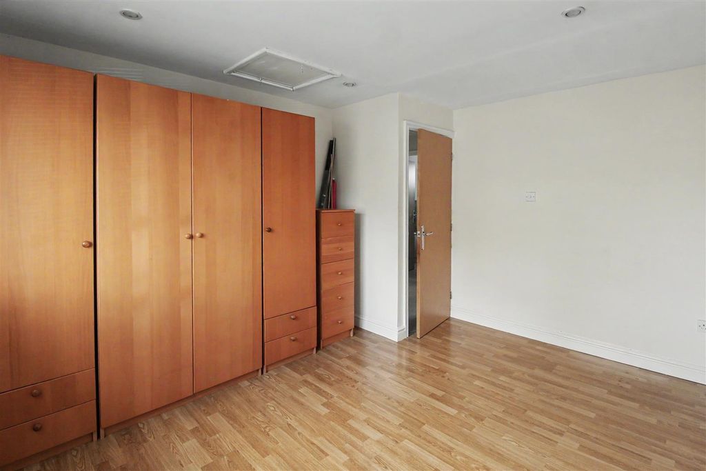 Property photo 3 of 13 Img_8701.Jpeg