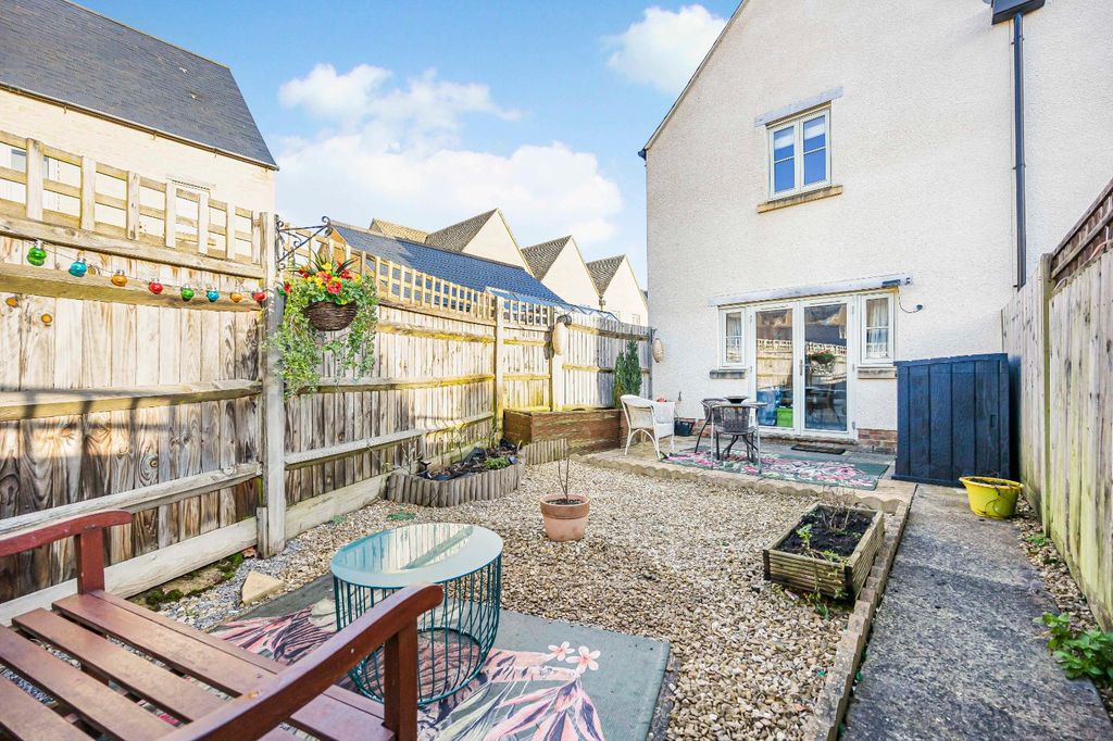 Property photo 1 of 15 Rear Garden