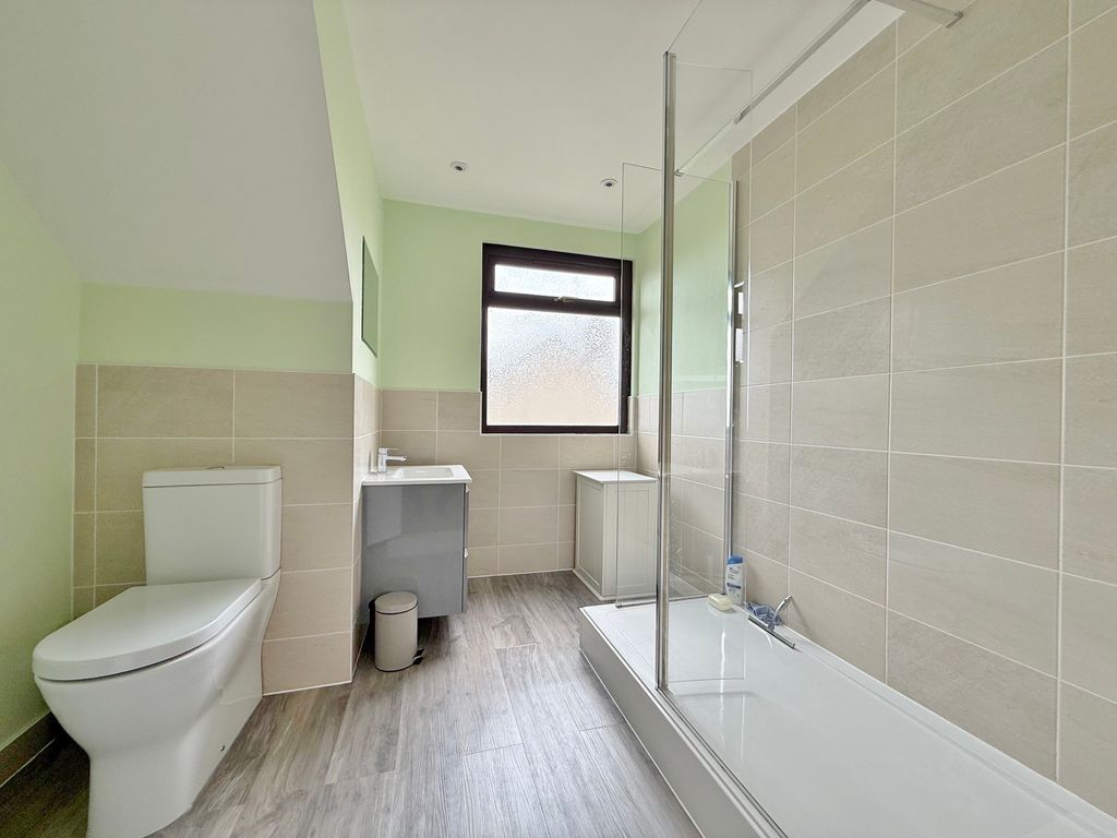 Additional image 24 of 5 bed detached house for saleStation Road, Drayton, Portsmouth PO6