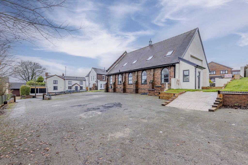 Property photo 1 of 29