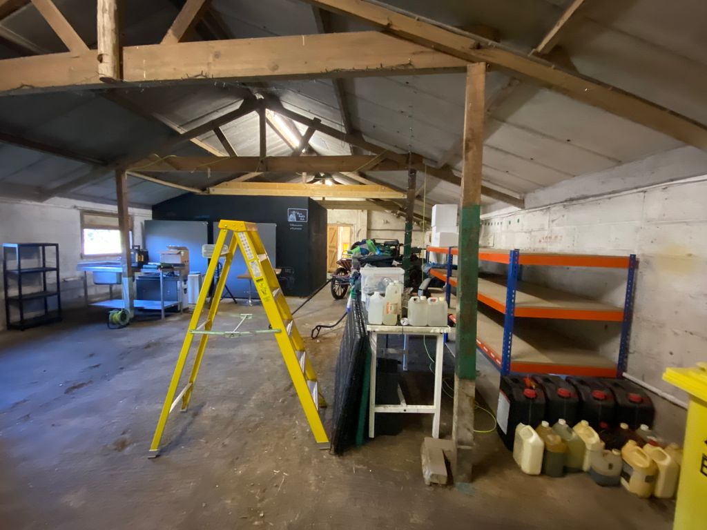 Property photo 2 of 5