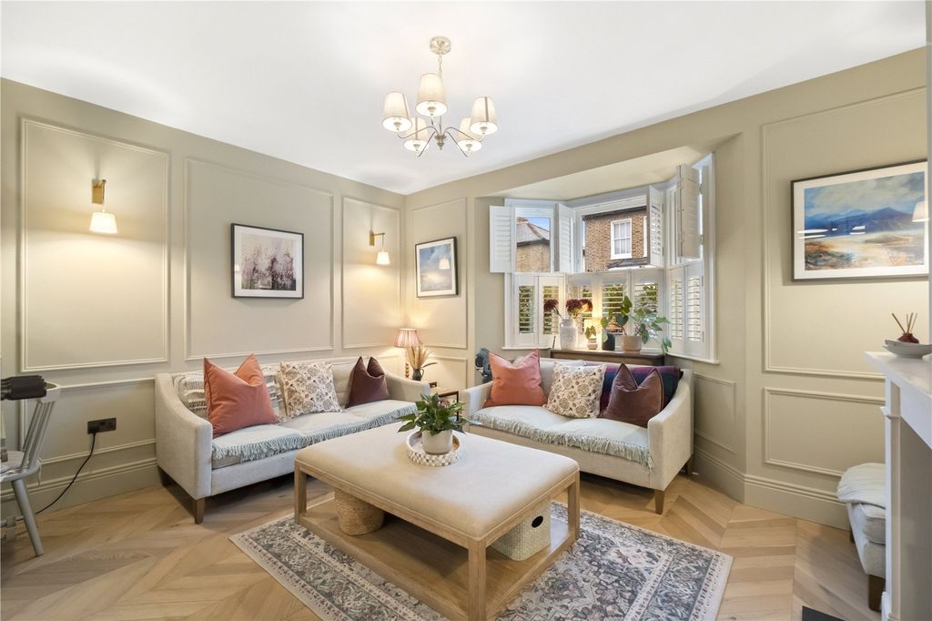 Property photo 2 of 19 Reception Room