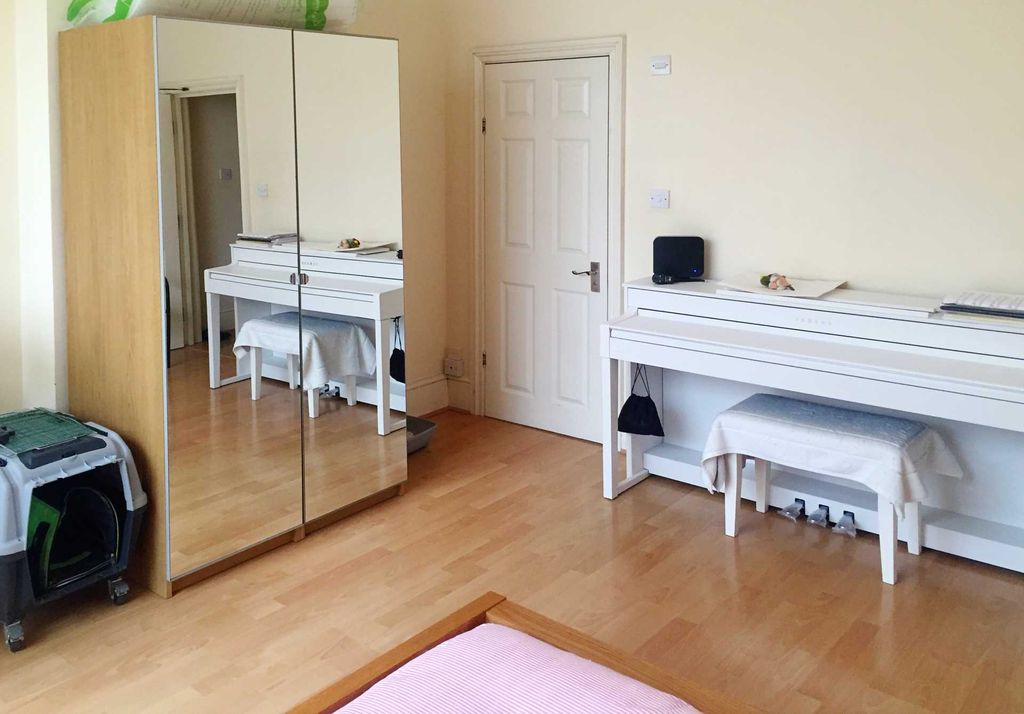 Property photo 3 of 8