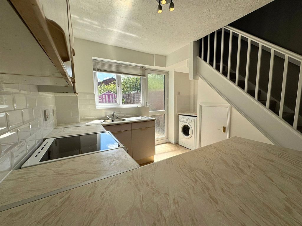 Property photo 3 of 8 Picture No. 05