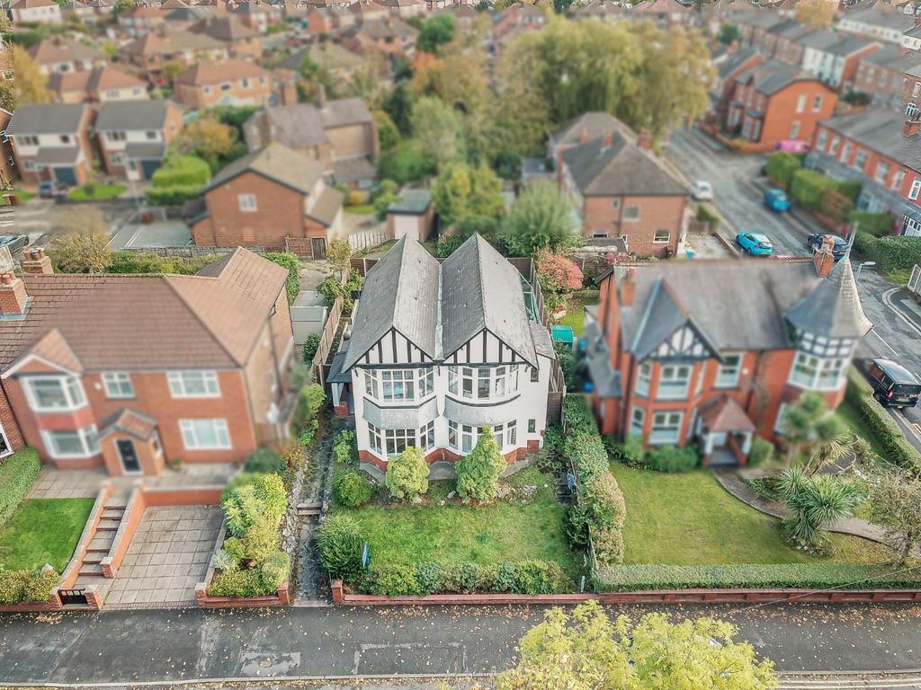 Property photo 2 of 25 Folly Lane (3) (002).Jpg