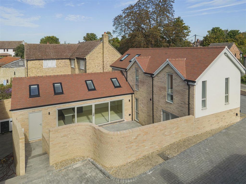 Property photo 1 of 24 35_64516.Jpg