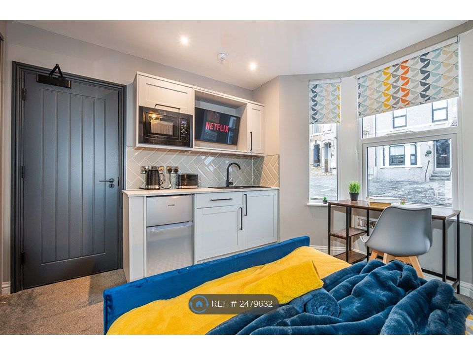 Property photo 1 of 19 Kitchenette And Desk