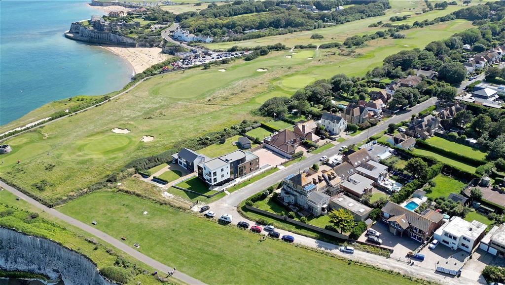 Property photo 3 of 13 Drone 21