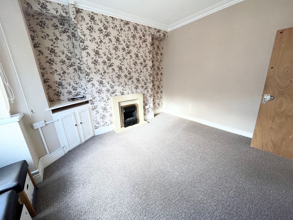 Property photo 2 of 9 Bedroom 1