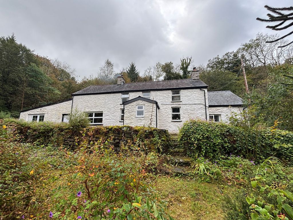 Property photo 1 of 29