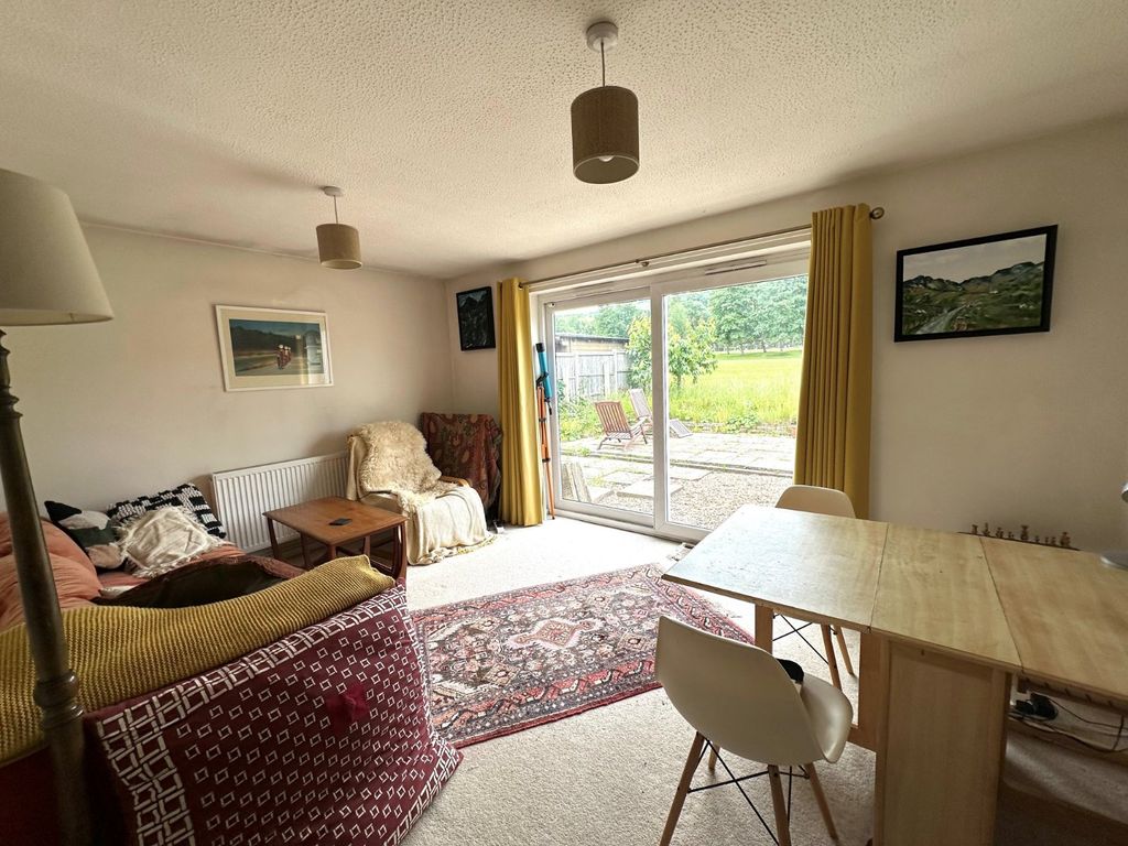 Property photo 2 of 8 Living Room