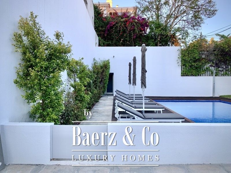 Property photo 2 of 33