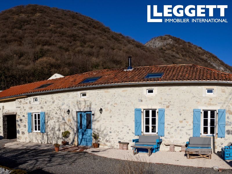 Property photo 1 of 10