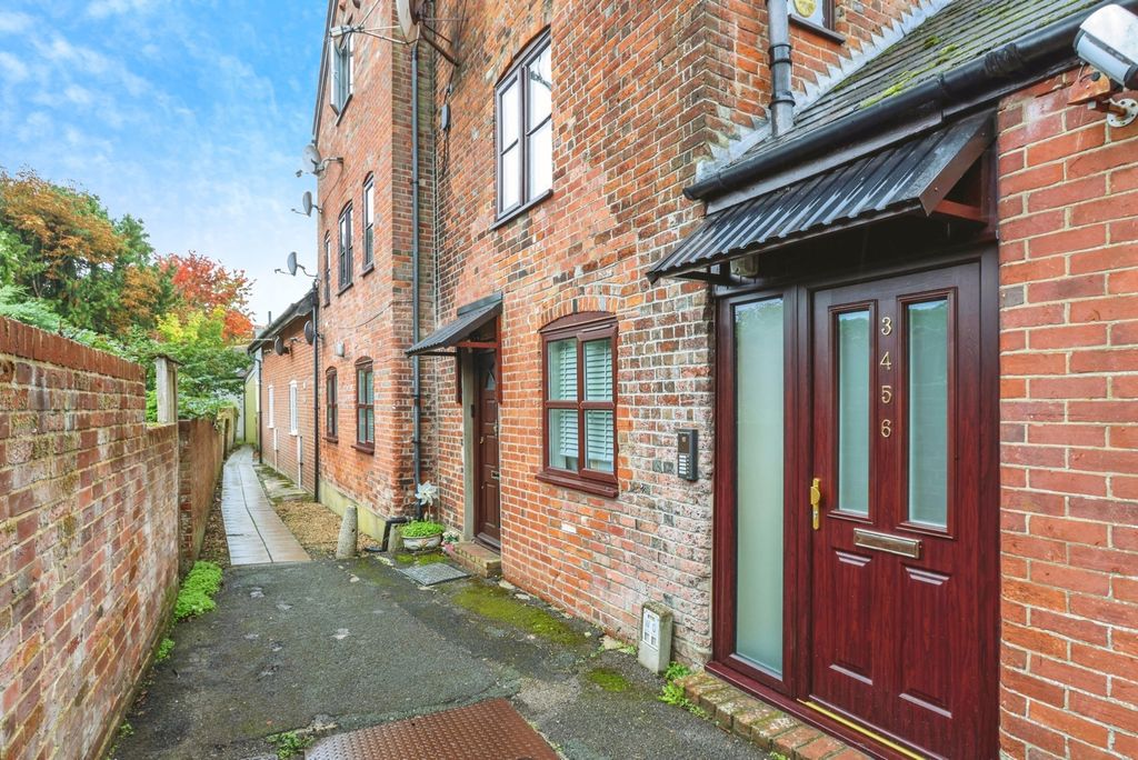 Property photo 1 of 17 Photo