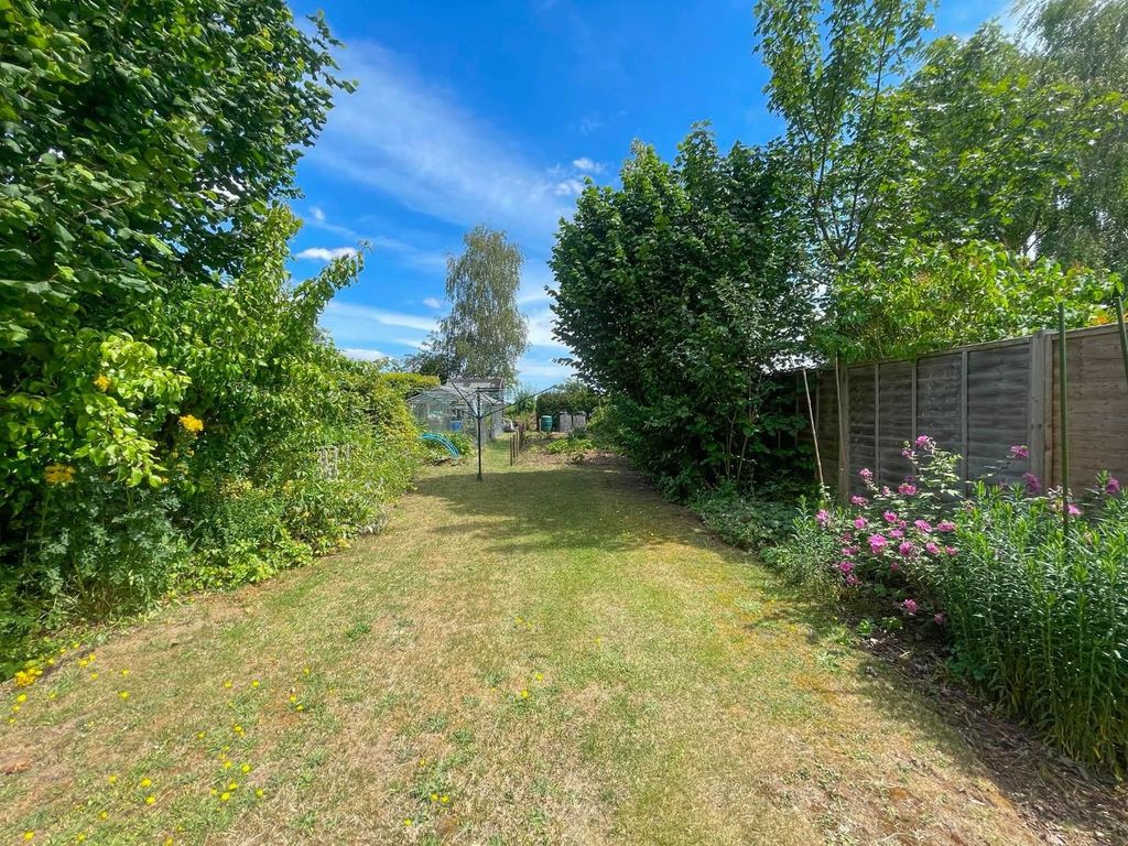 Property photo 3 of 16 3E982932-3De8-45E3-A8F5-555B61Bb0Fbb-2.Jpg